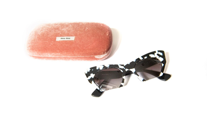 Очки Miu Miu, 10 000 ₽