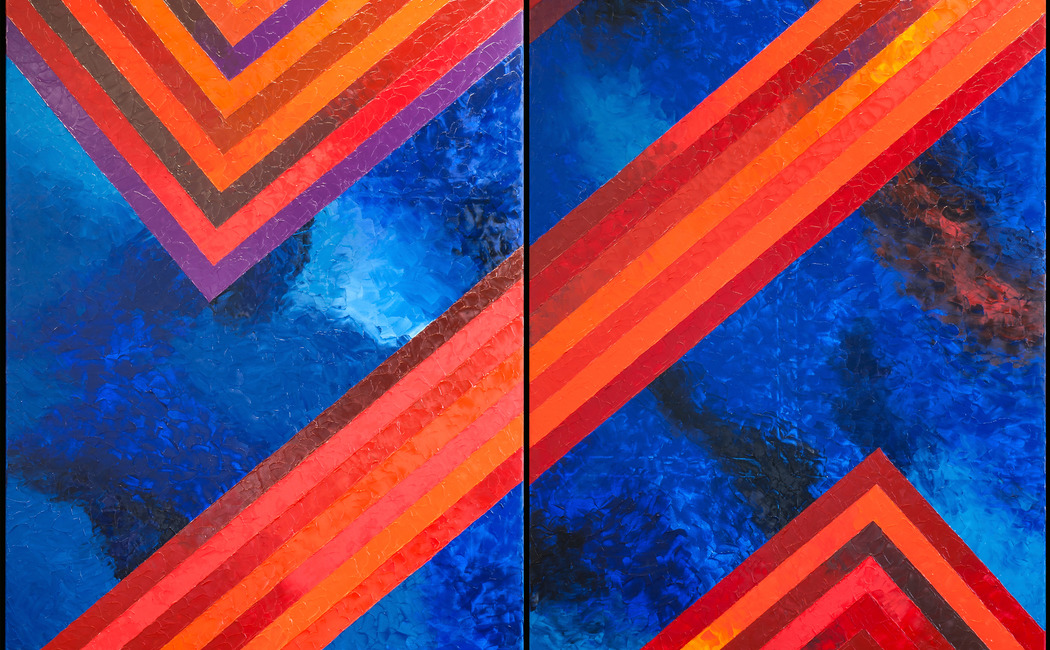 На выставке представлены работы Конюховой Rhombus_couple red, Stripes_couple silver grey, Interstellar