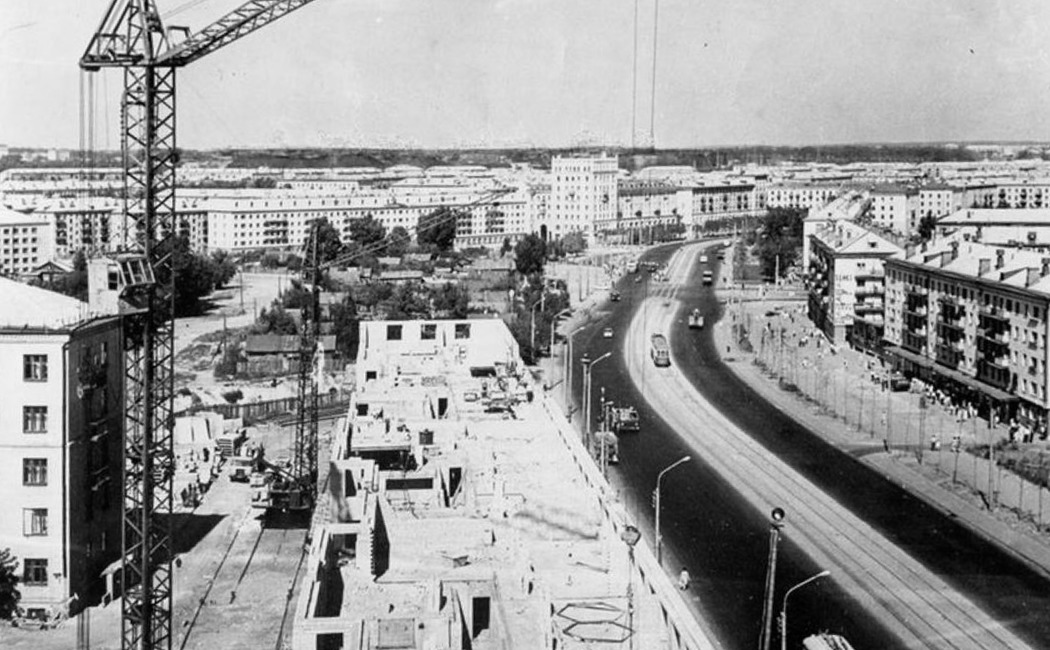 Стройка на Декабристов, 1968 год