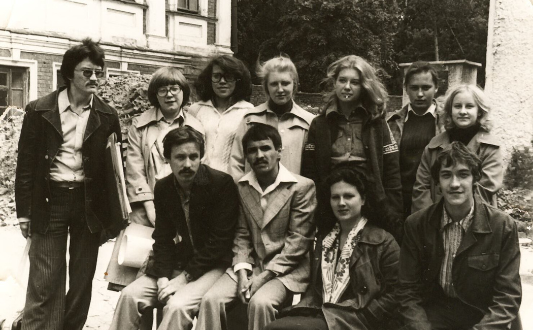Выпуск театрально-художественного отделения КТУ. 1982 год